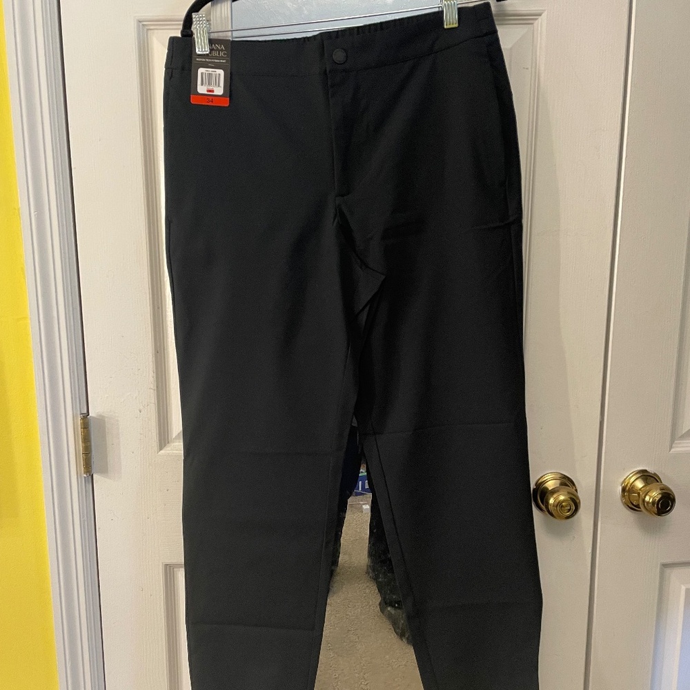 NWT Banana Republic 34 waist Tech Joggers